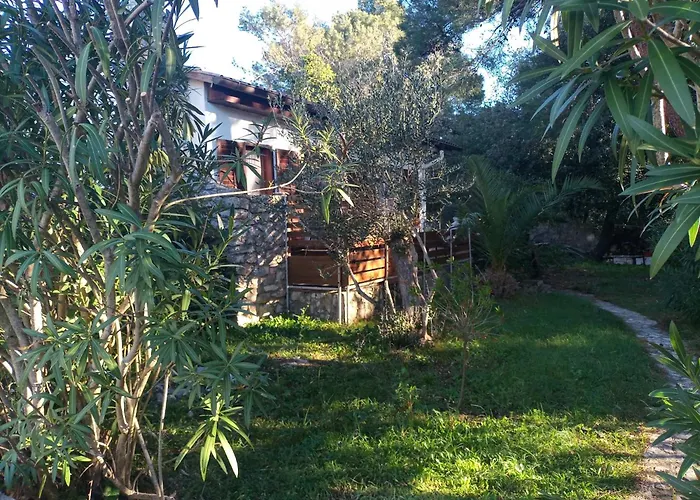 بيت للعطل House Jasmina *